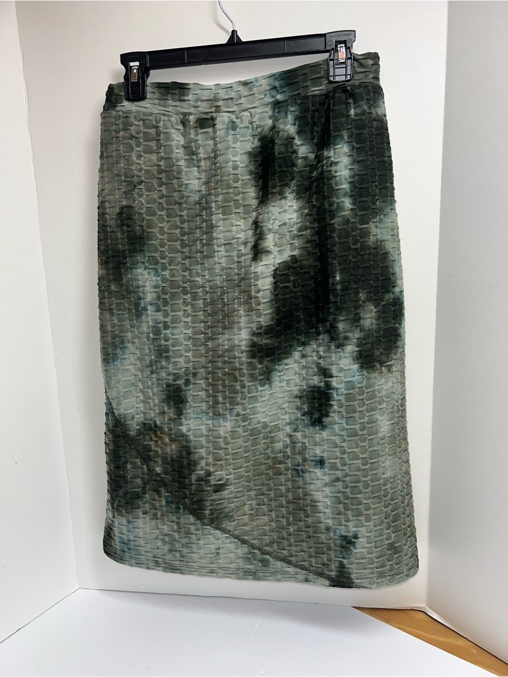 Zadie B’s Tie-Dye Textured Athletic Pencil Skirt in Olive Green